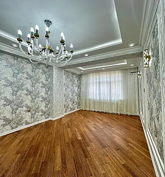 Satılır 3 otaqlı mənzil 115 m²