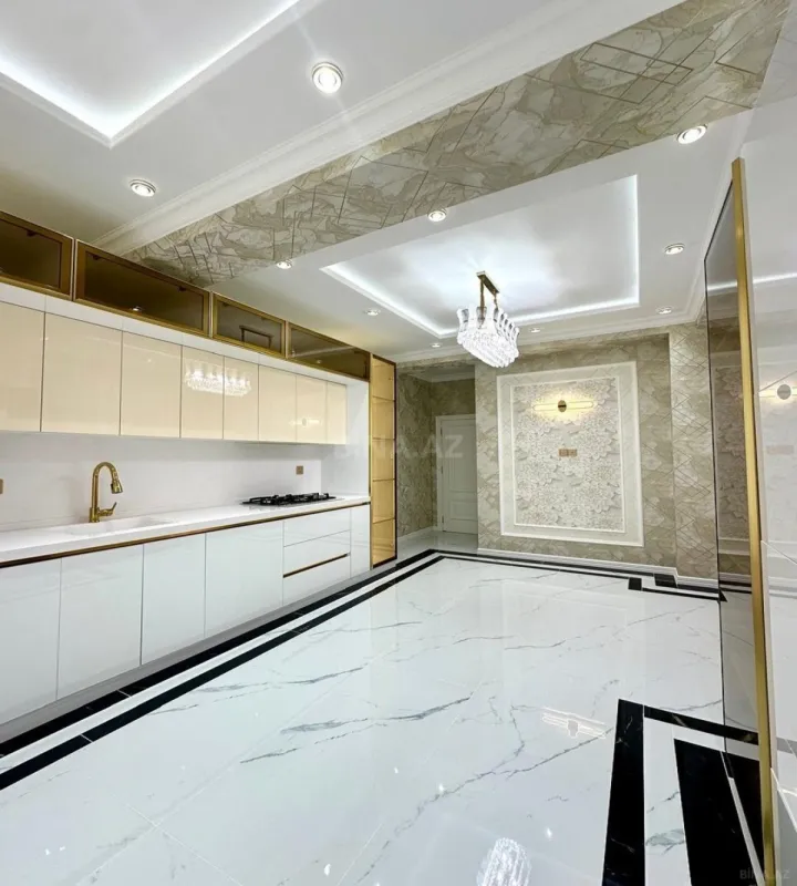 Satılır 3 otaqlı mənzil 115 m²