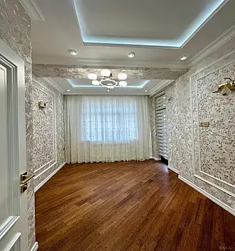 Satılır 3 otaqlı mənzil 115 m²