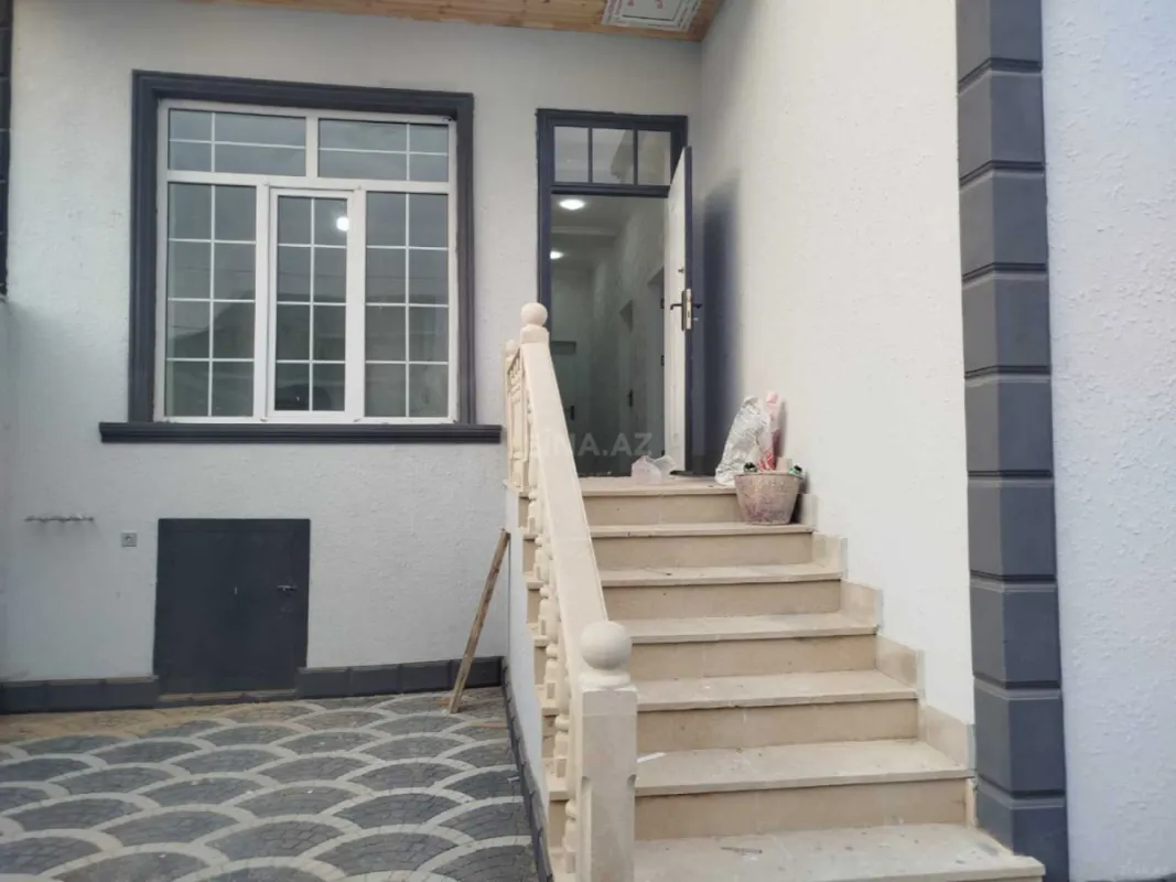 Satılır 4 otaqlı həyət evi 110 m²