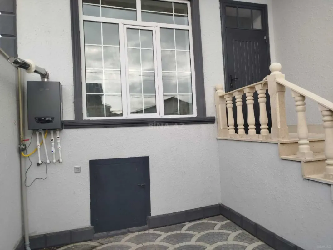 Satılır 4 otaqlı həyət evi 110 m²