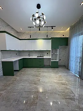 Satılır 4 otaqlı həyət evi 180 m²