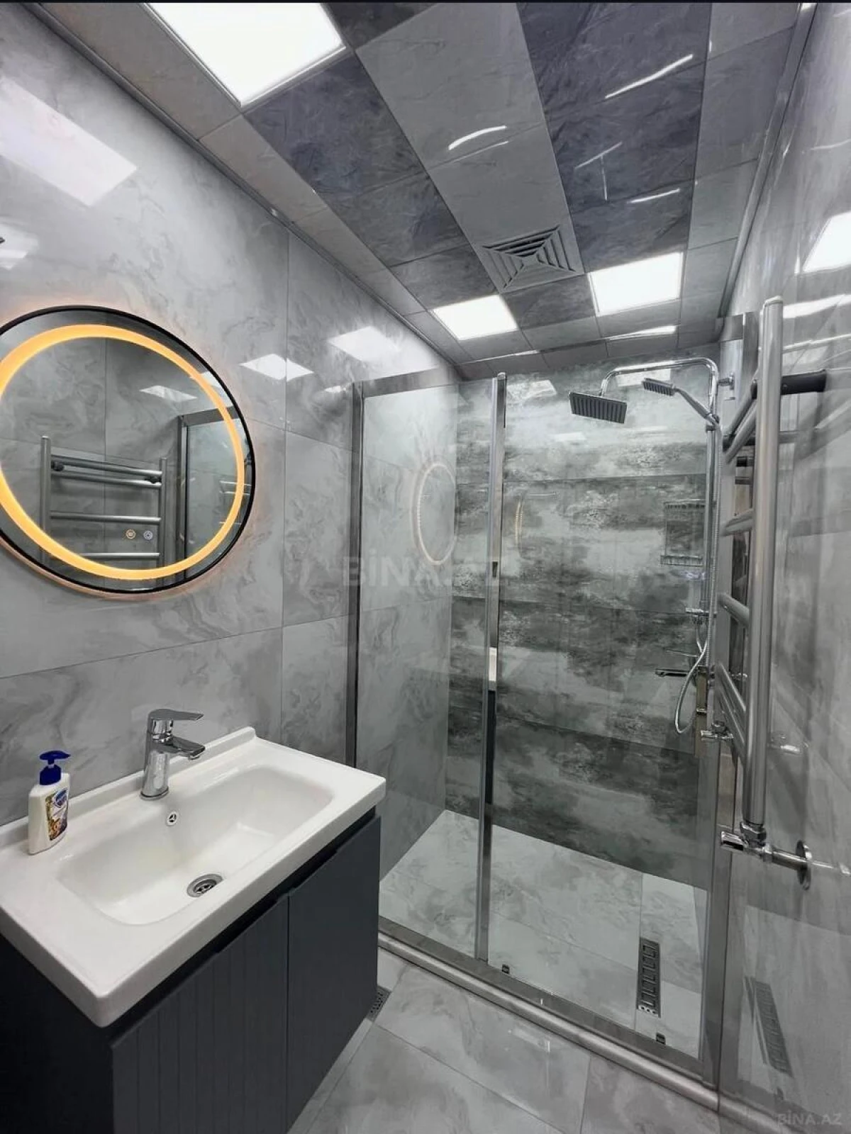 Satılır 3 otaqlı mənzil 90 m²