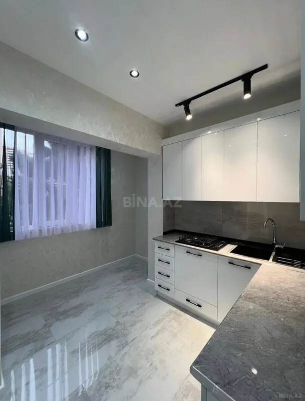 Satılır 3 otaqlı mənzil 90 m²