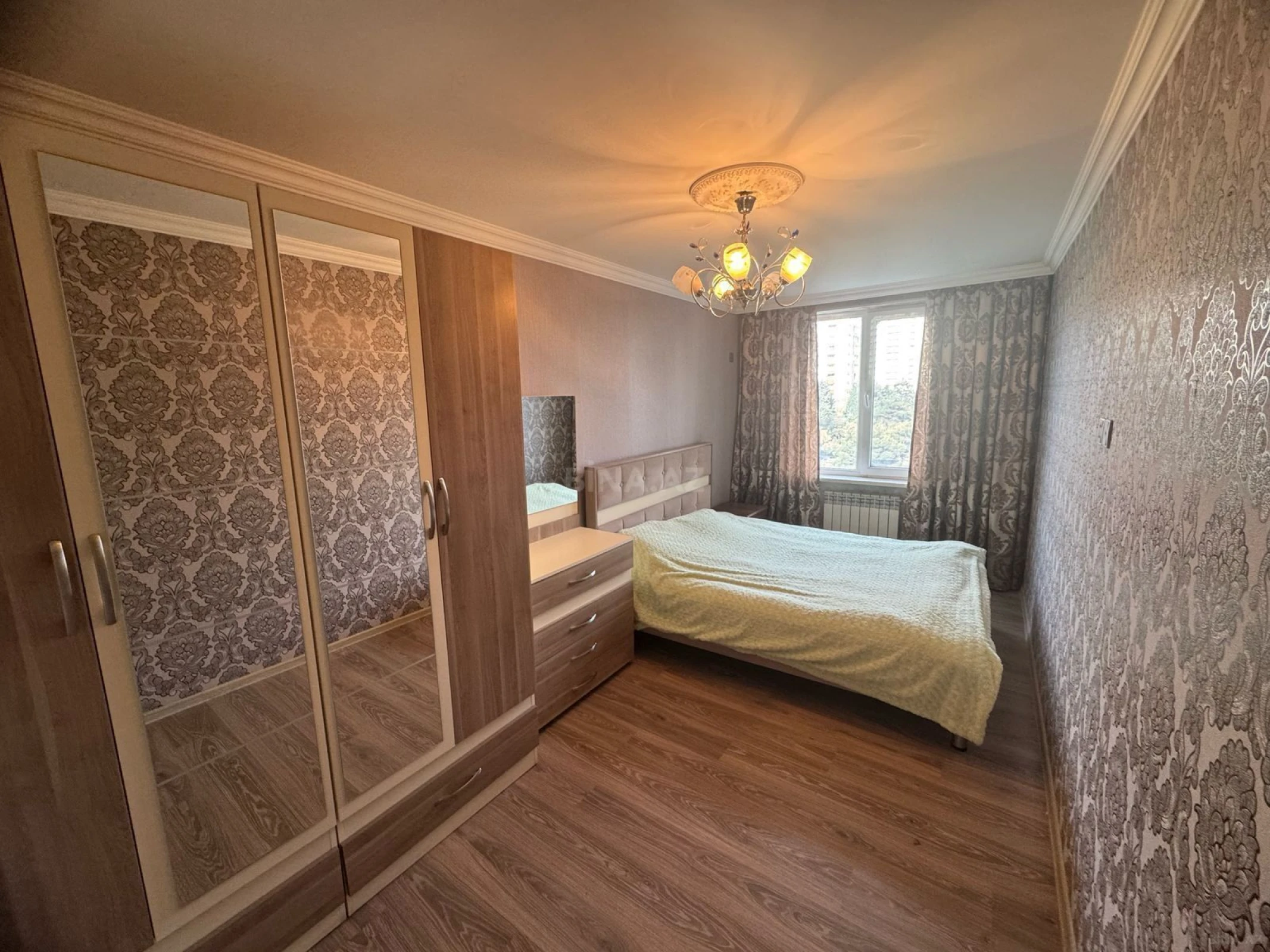 Satılır 2 otaqlı mənzil 55 m²