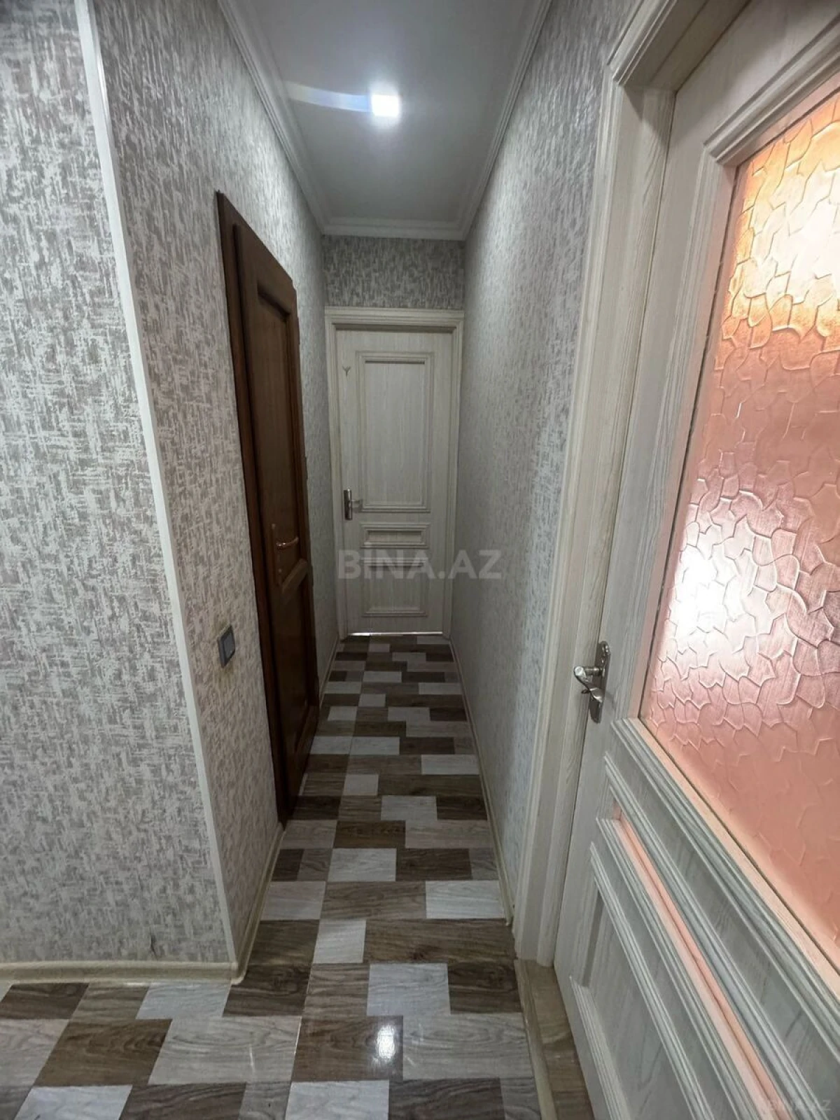 Satılır 2 otaqlı mənzil 55 m²
