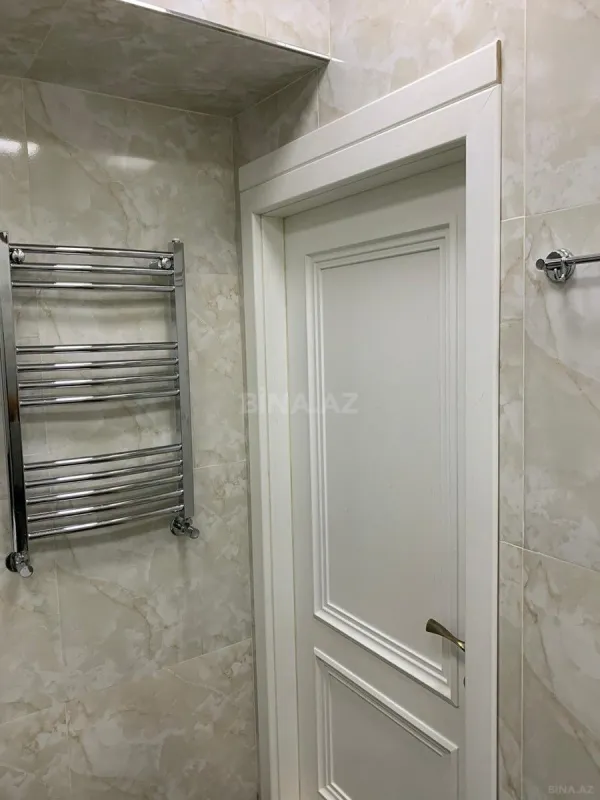 Satılır 3 otaqlı mənzil 120 m²