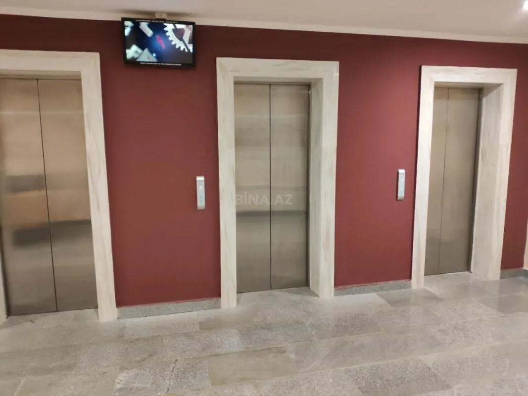 Satılır 3 otaqlı mənzil 120 m²