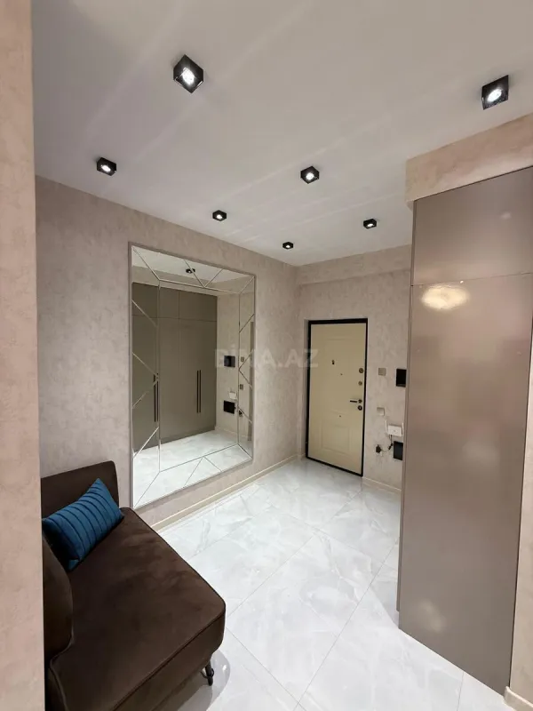 Satılır 2 otaqlı mənzil 64 m²
