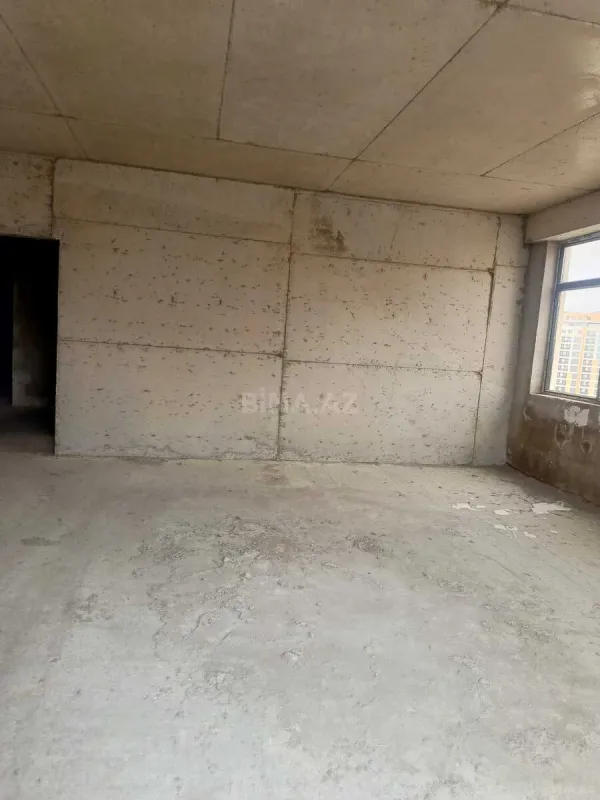 Satılır 3 otaqlı mənzil 120 m²
