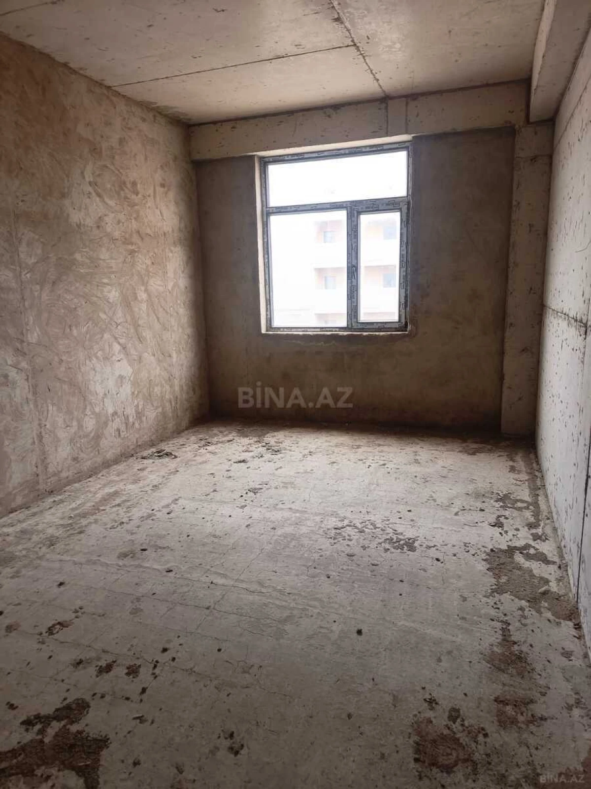 Satılır 3 otaqlı mənzil 120 m²