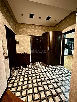 Kirayə verilir 2 otaqlı mənzil 90 m²