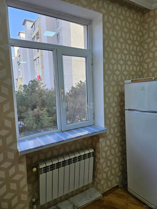 Satılır 3 otaqlı mənzil 138 m²