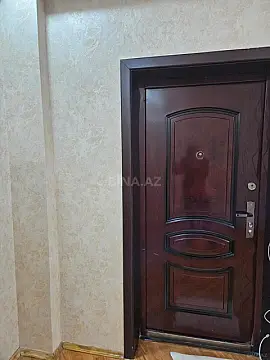 Satılır 3 otaqlı mənzil 138 m²