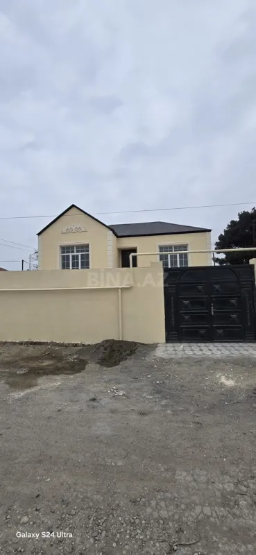 Satılır 4 otaqlı həyət evi 110 m²