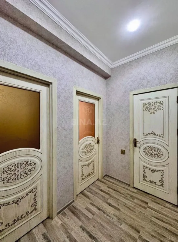 Satılır 2 otaqlı mənzil 58 m²
