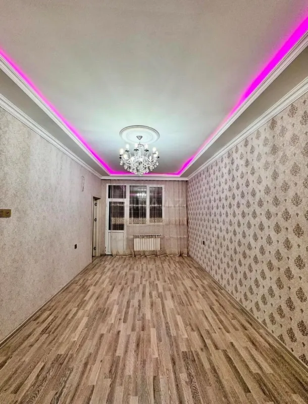 Satılır 2 otaqlı mənzil 58 m²