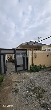 Satılır 4 otaqlı həyət evi 100 m²