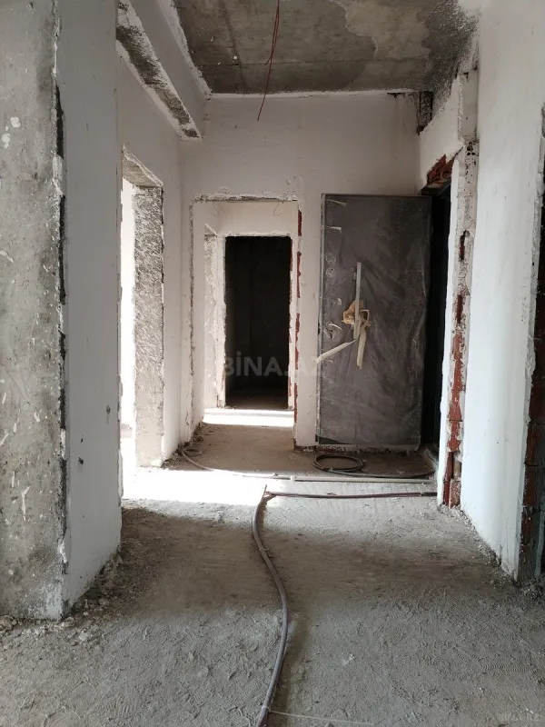 Satılır 4 otaqlı mənzil 149 m²