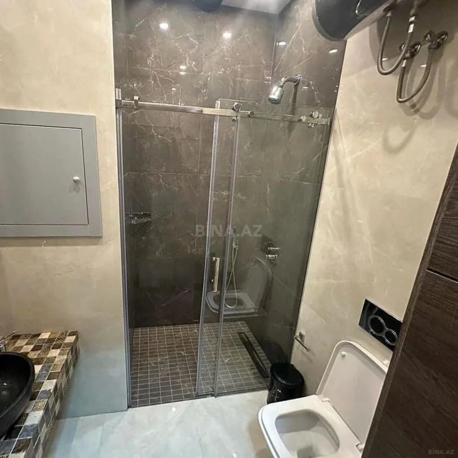 Satılır 2 otaqlı mənzil 57 m²