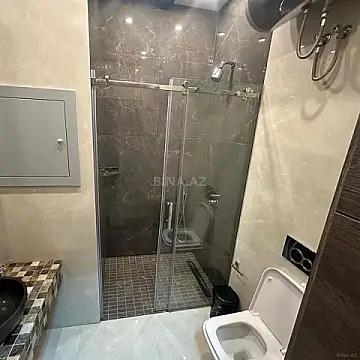 Satılır 2 otaqlı mənzil 57 m²