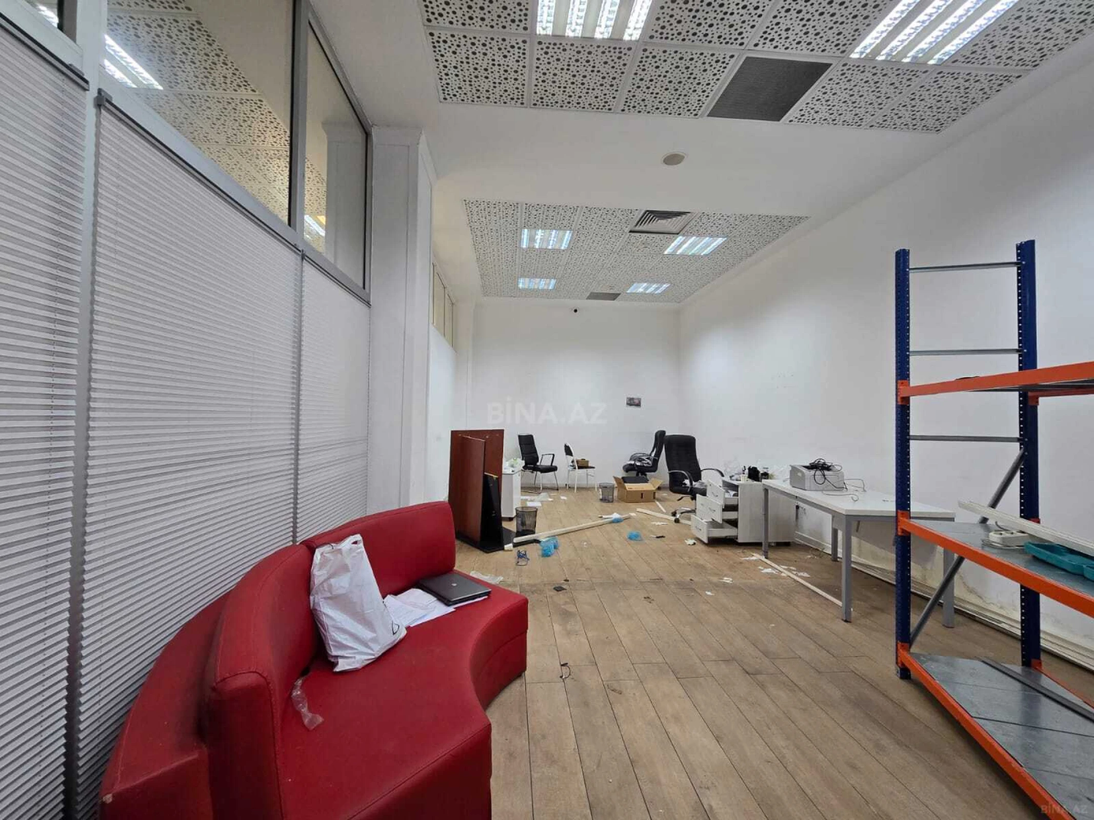 Kirayə verilir obyekt 340 m²