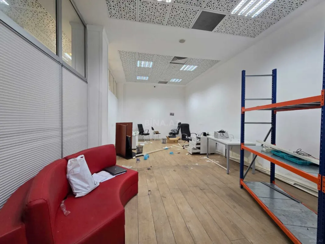 Kirayə verilir obyekt 340 m²