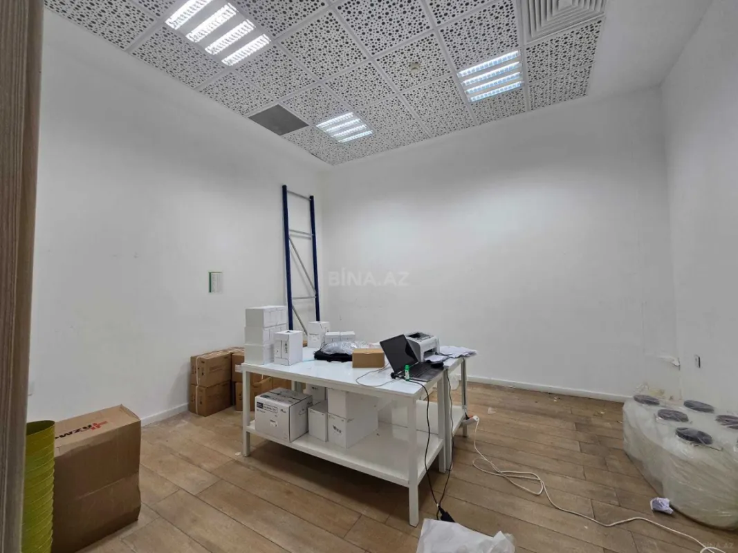 Kirayə verilir obyekt 340 m²