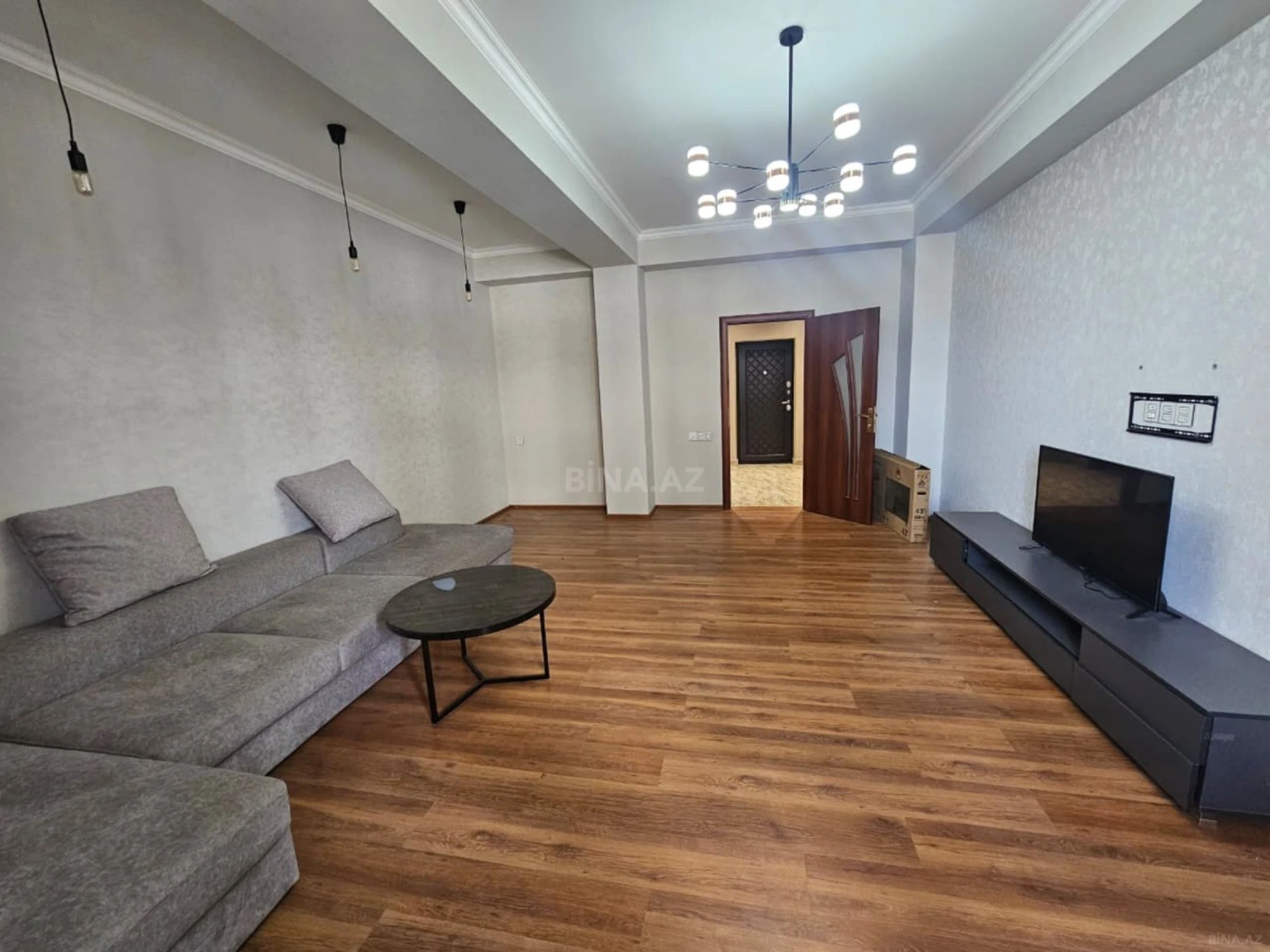 Satılır 2 otaqlı mənzil 95 m²