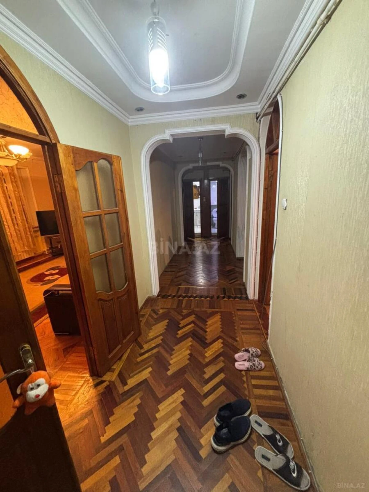 Satılır 5 otaqlı mənzil 125 m²