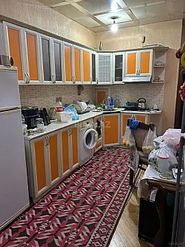 Satılır 2 otaqlı mənzil 93 m²