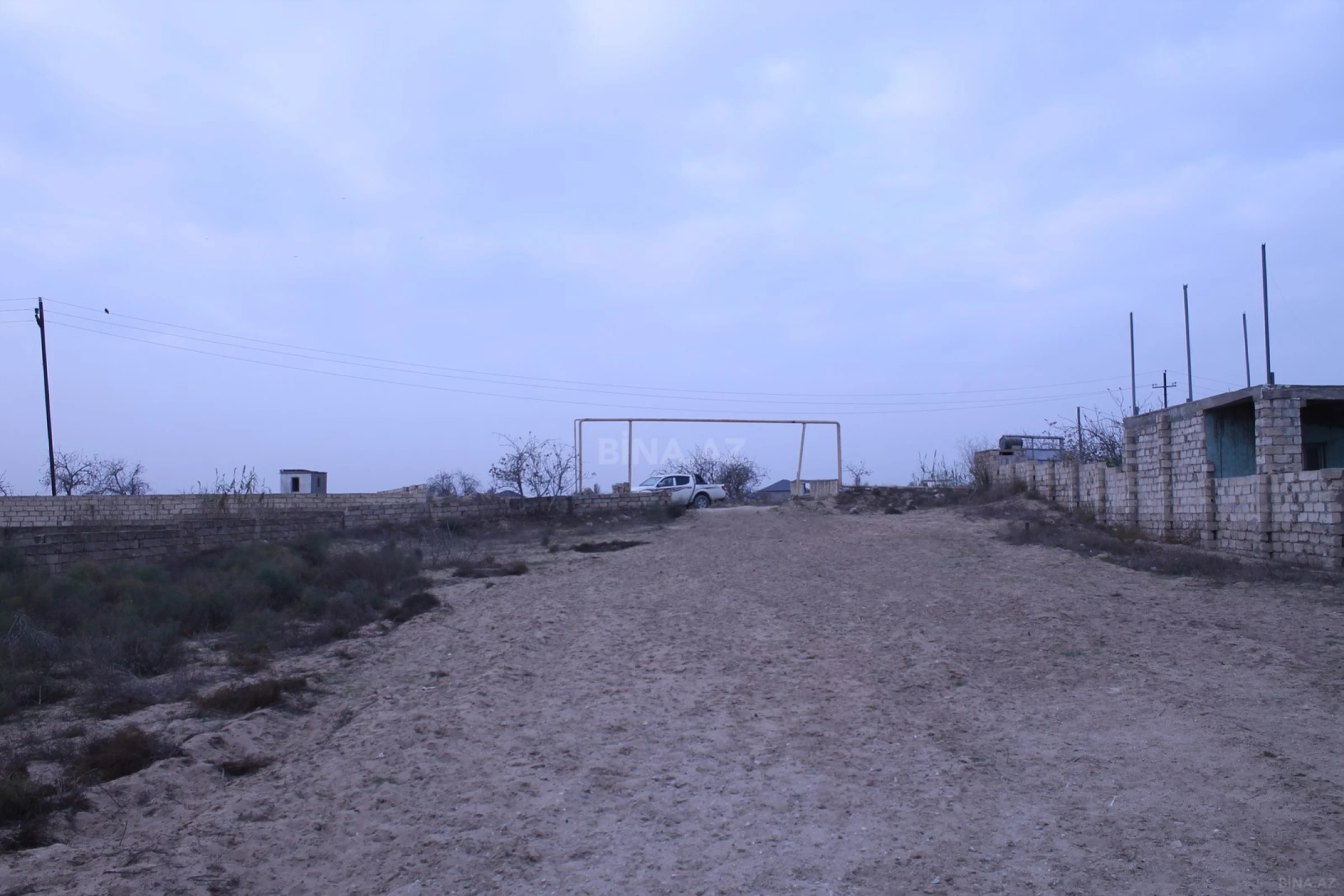 Satılır torpaq sahəsi 12 m²