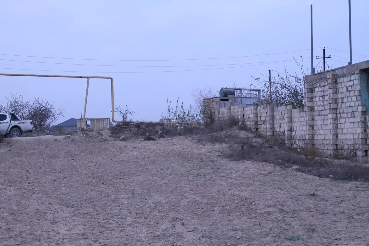 Satılır torpaq sahəsi 12 m²