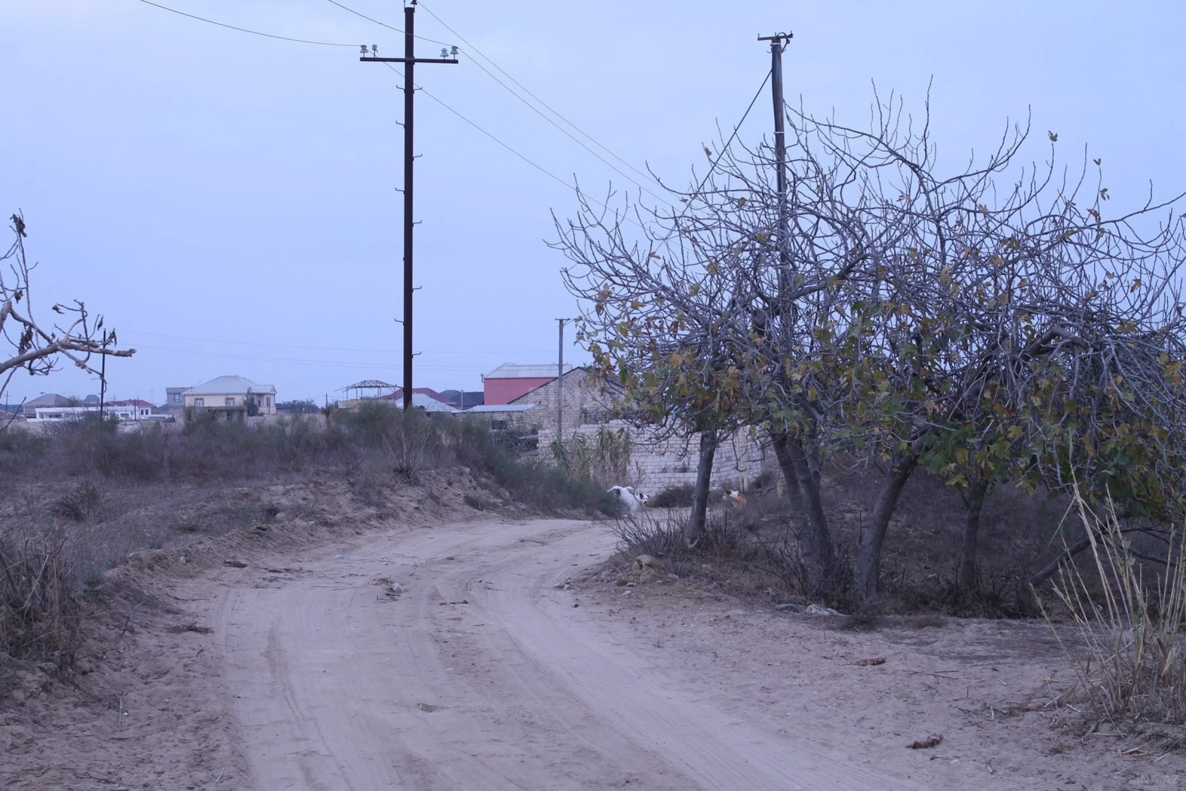 Satılır torpaq sahəsi 12 m²