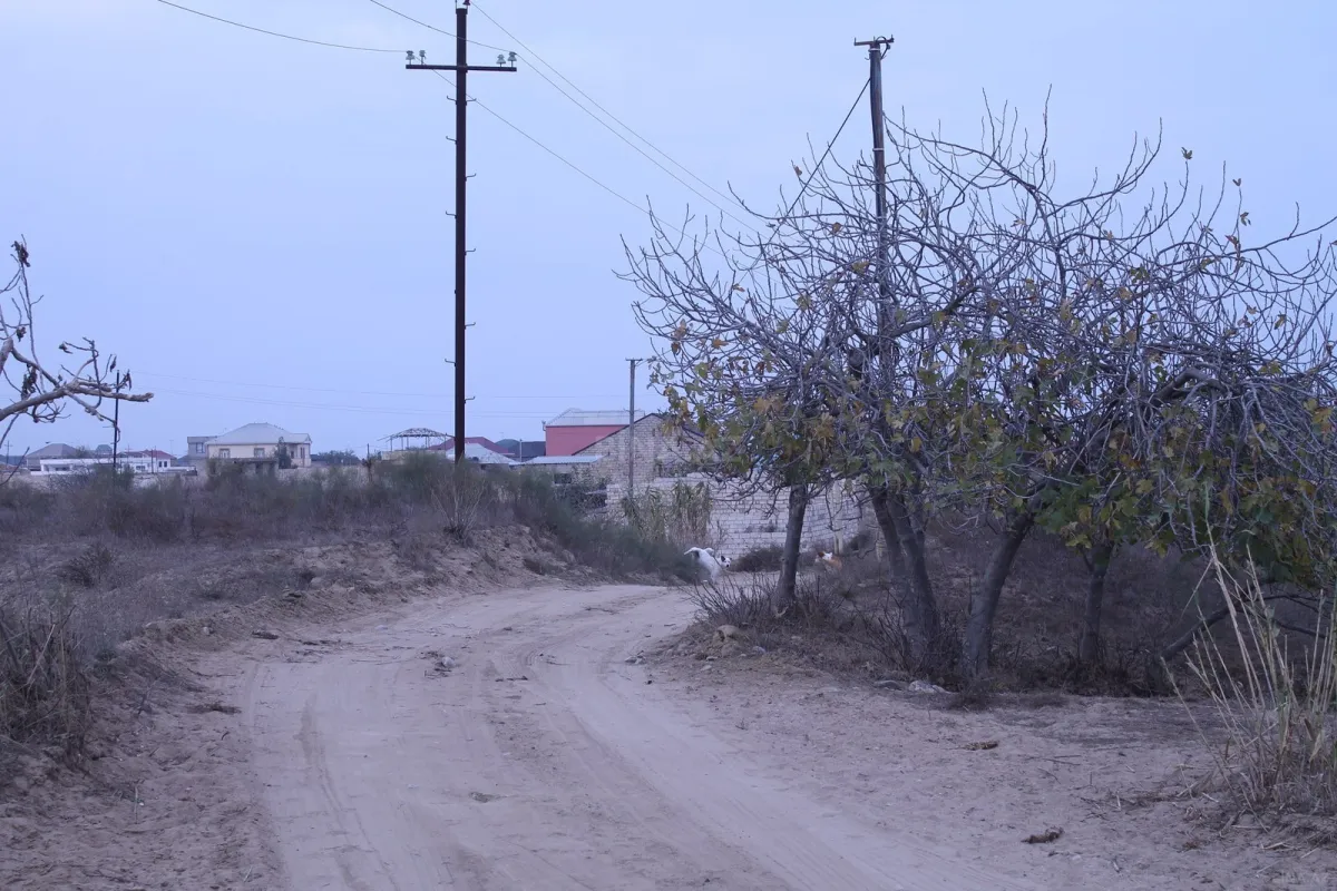 Satılır torpaq sahəsi 12 m²