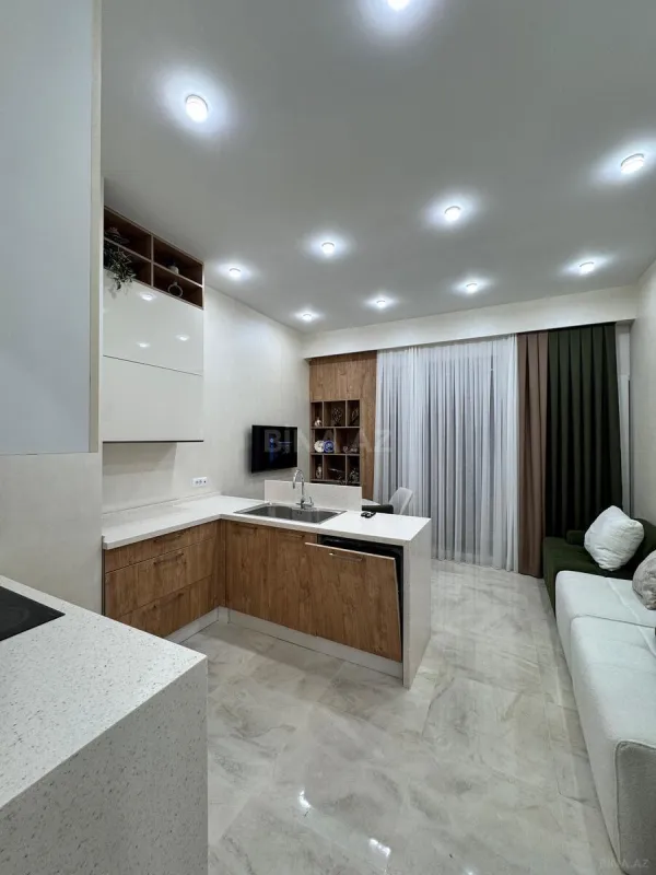 Satılır 3 otaqlı mənzil 91 m²
