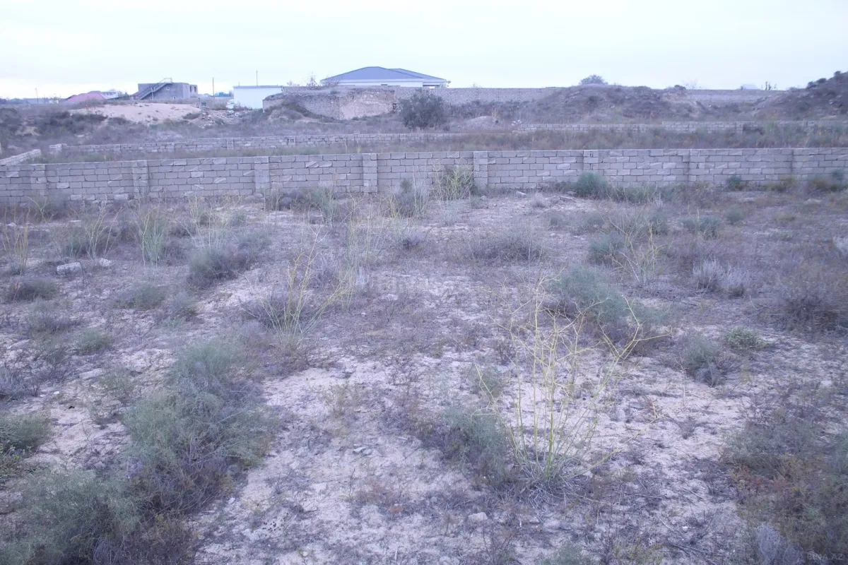 Satılır torpaq sahəsi 11 m²