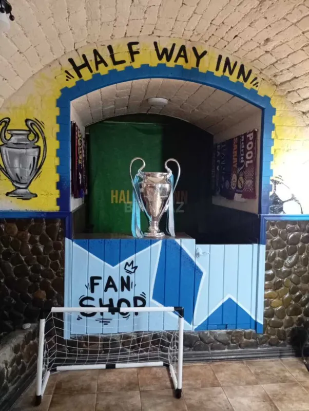 Satılır obyekt 400 m²