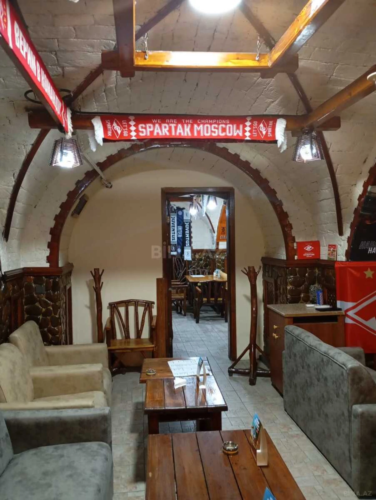 Satılır obyekt 400 m²