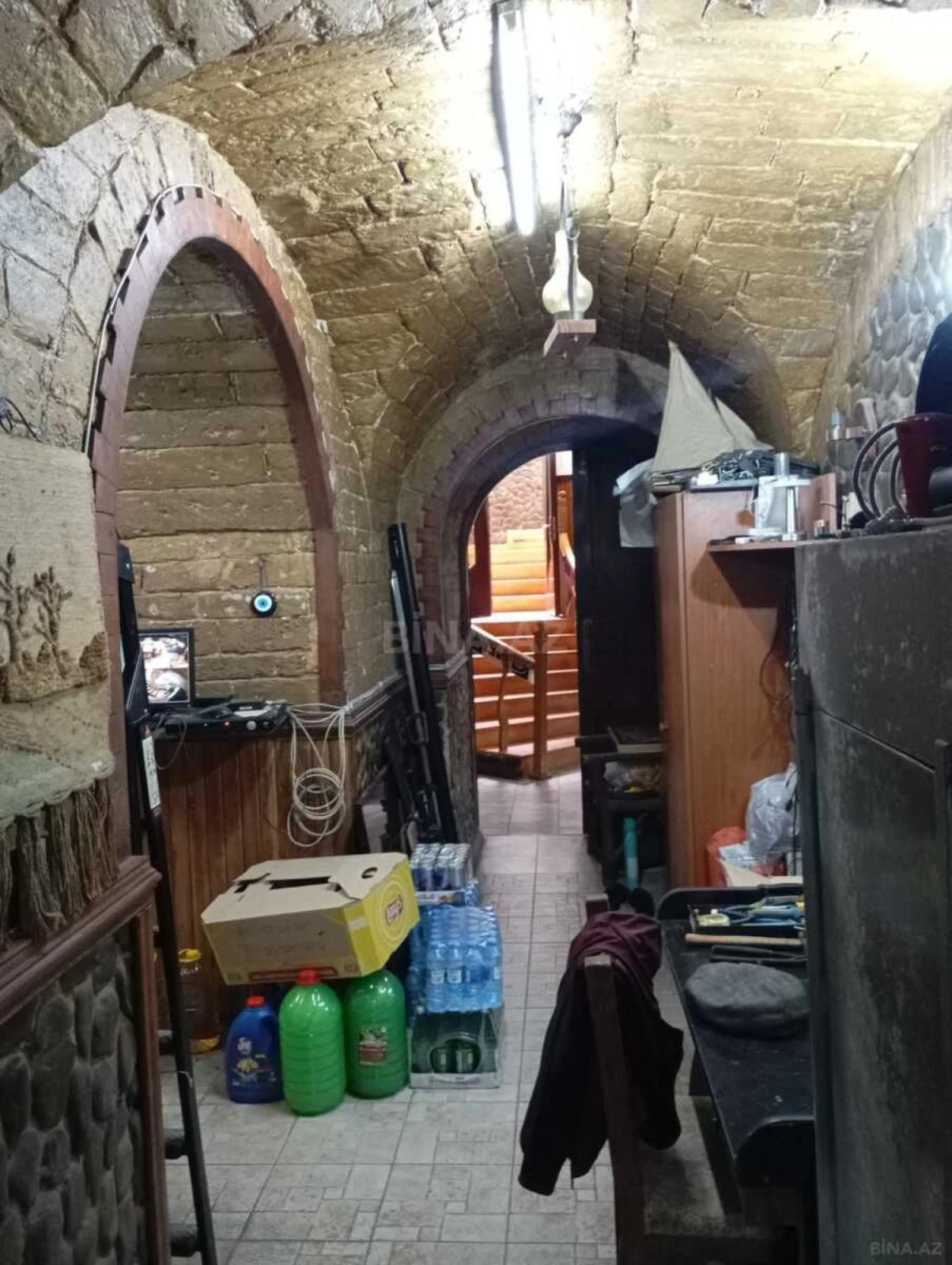 Satılır obyekt 400 m²