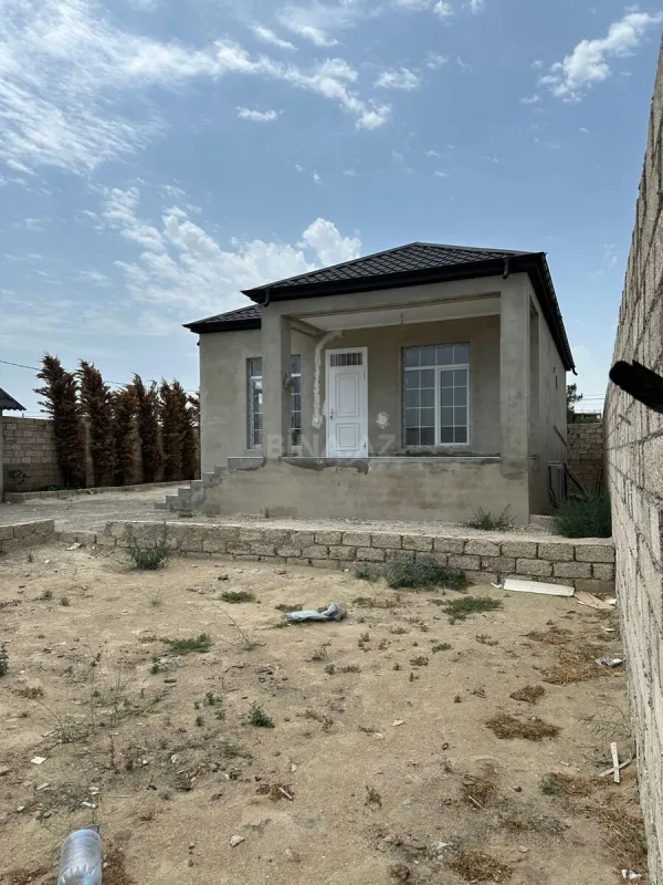 Satılır 3 otaqlı həyət evi 90 m²