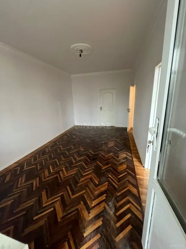 Satılır 3 otaqlı mənzil 58 m²