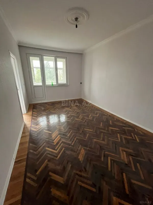 Satılır 3 otaqlı mənzil 58 m²