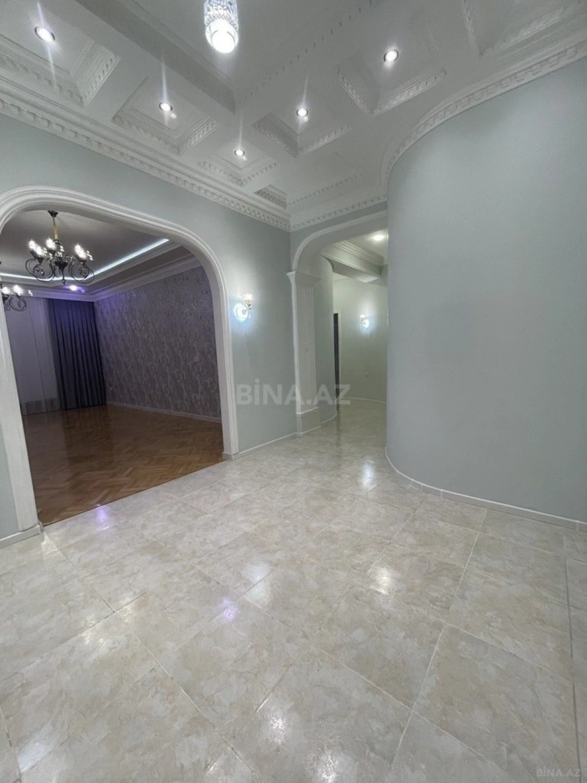 Satılır 2 otaqlı mənzil 65 m²