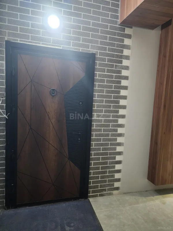 Kirayə verilir 2 otaqlı mənzil 68 m²