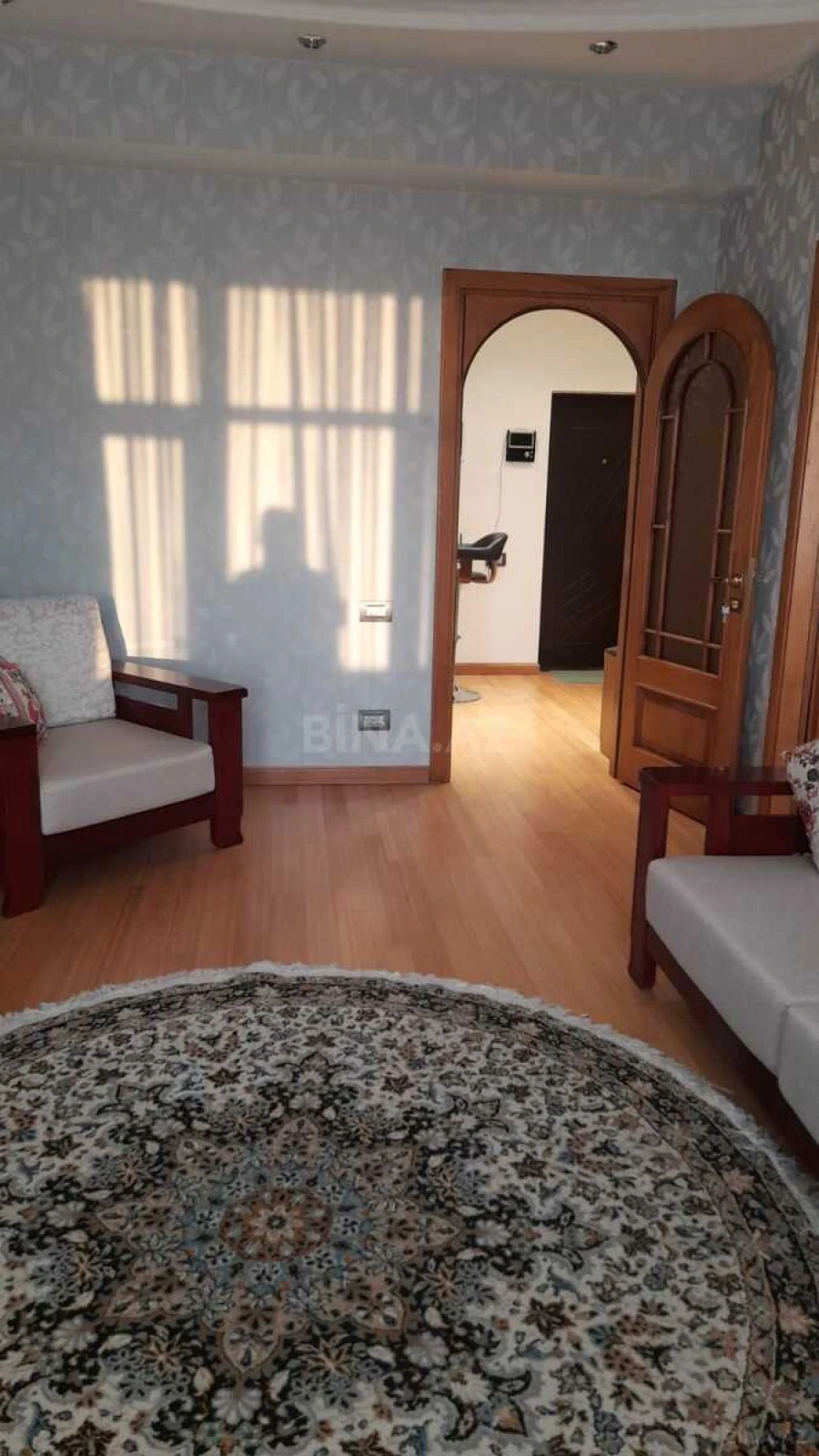 Kirayə verilir 2 otaqlı mənzil 60 m²