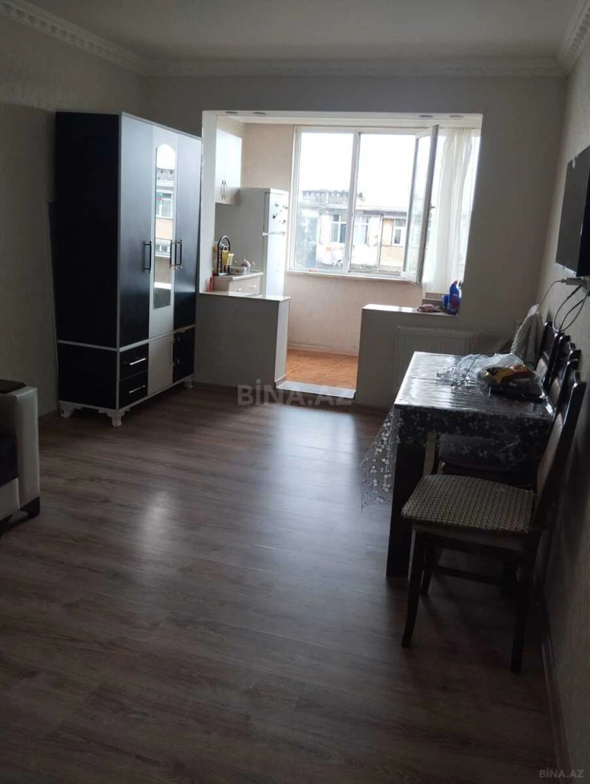 Kirayə verilir 2 otaqlı mənzil 50 m²