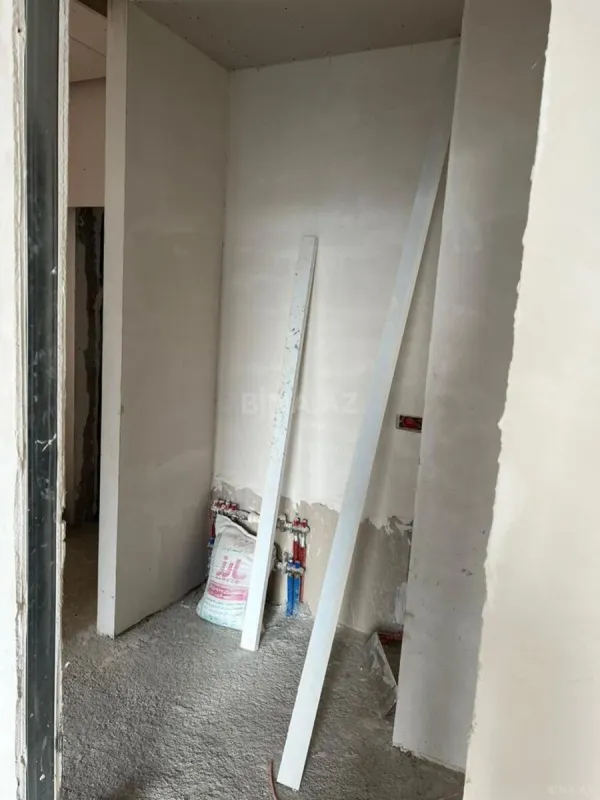 Satılır 3 otaqlı mənzil 68 m²