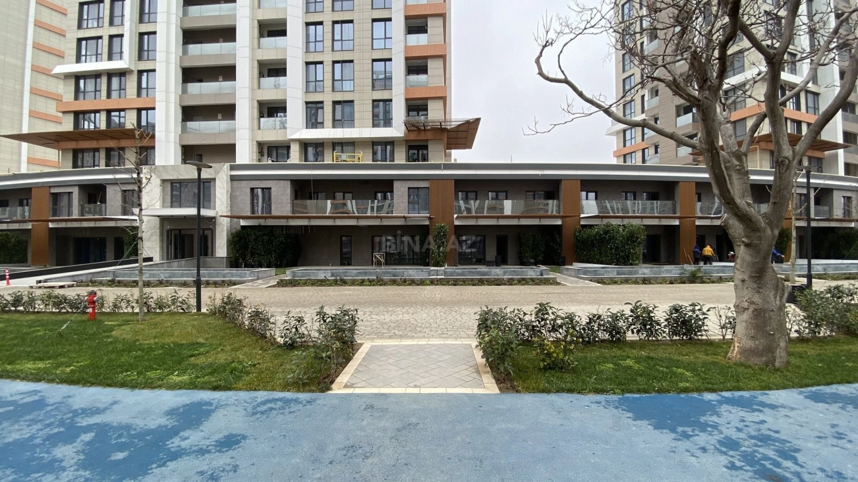 Satılır 3 otaqlı mənzil 68 m²