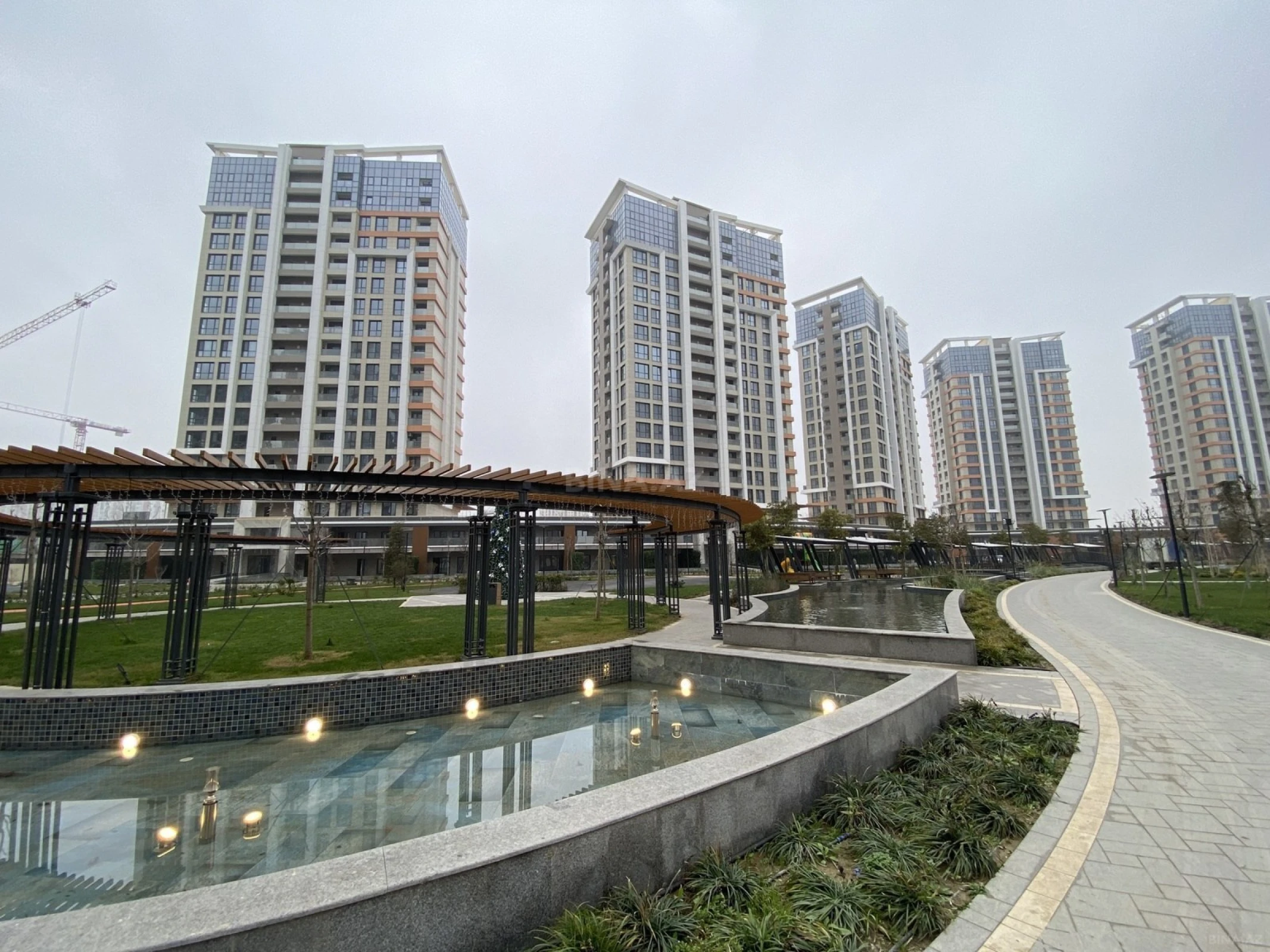 Satılır 3 otaqlı mənzil 68 m²